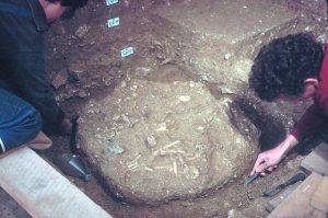 Fouille 1979 découverte d'individu néandertalien